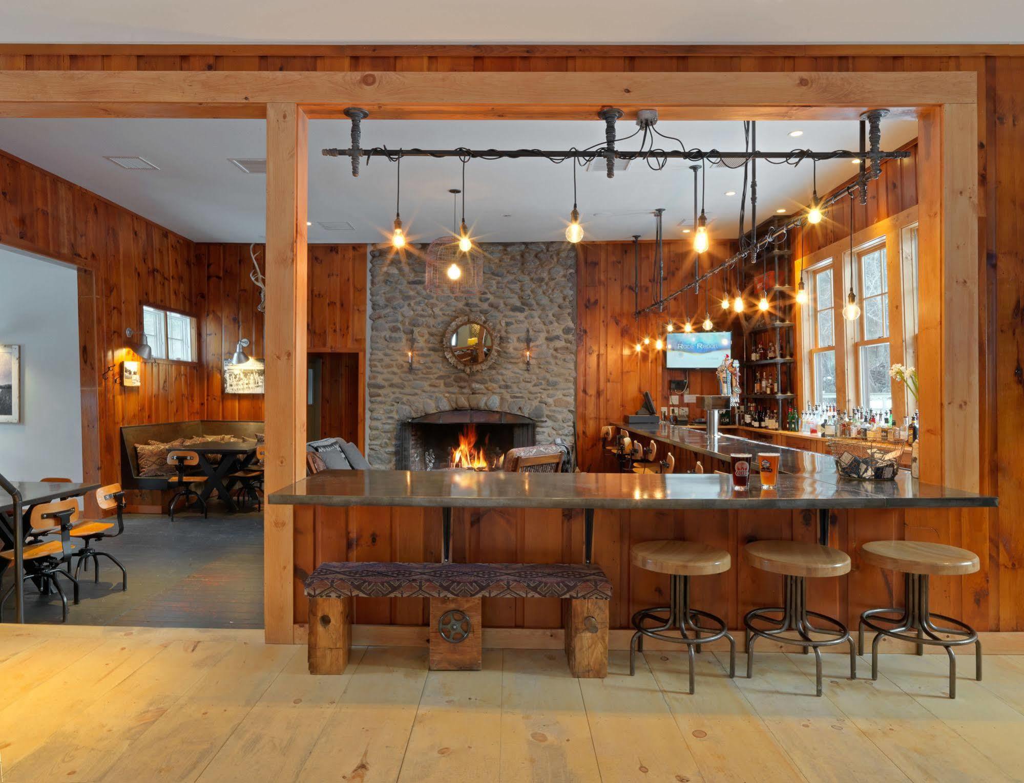 Mad River Barn Waitsfield Bagian luar foto