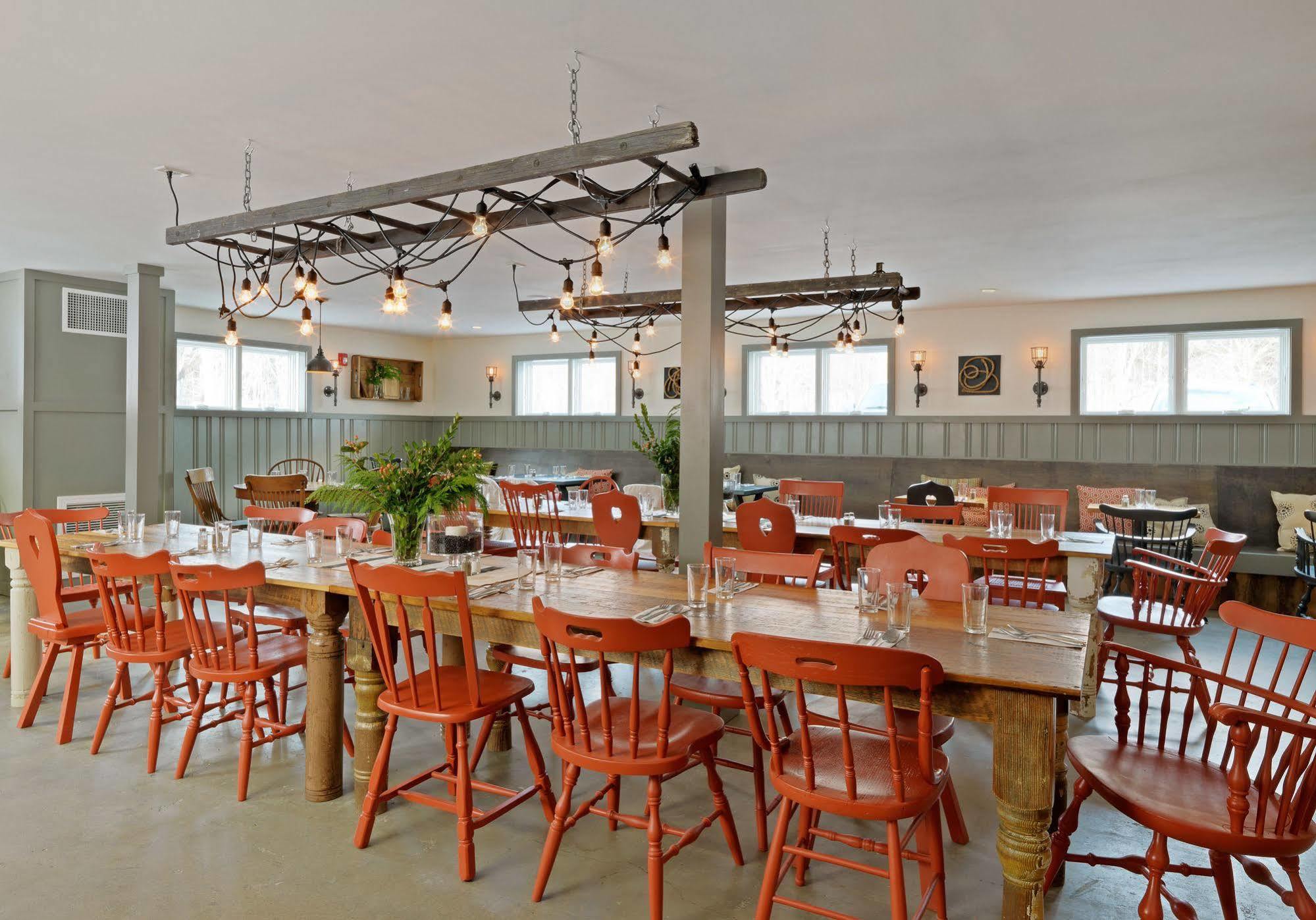 Mad River Barn Waitsfield Bagian luar foto